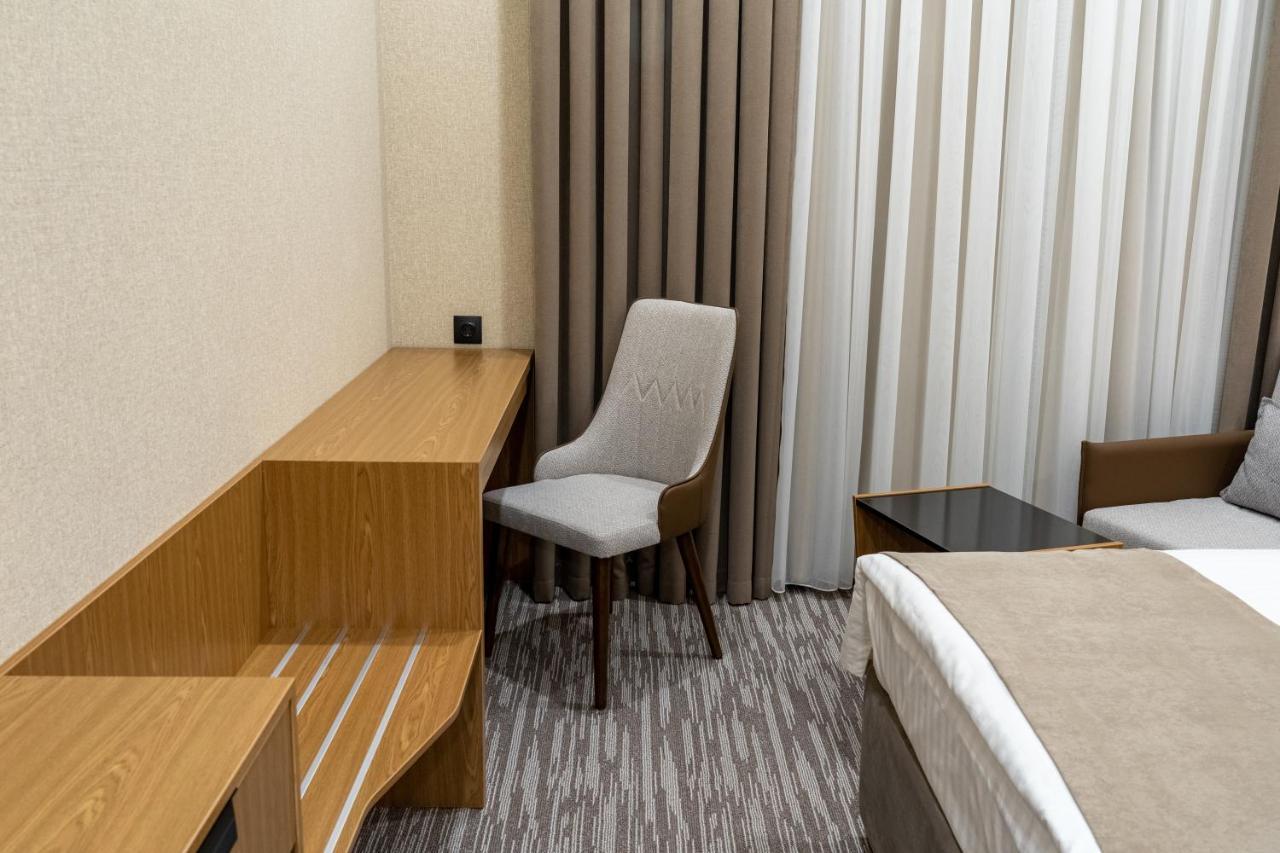 Mirzo Hotel Tashkent Luaran gambar