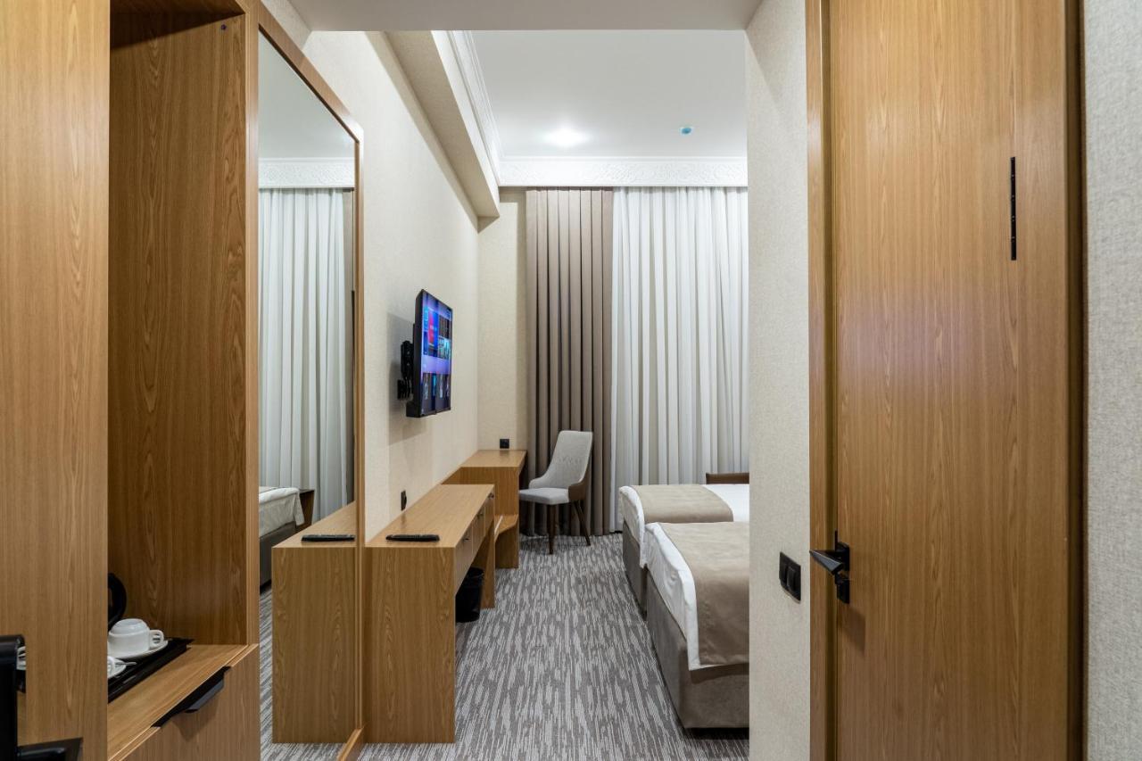Mirzo Hotel Tashkent Luaran gambar
